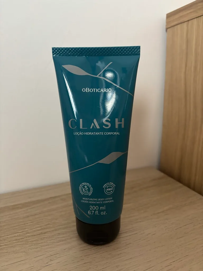 Loção hidratante Clash