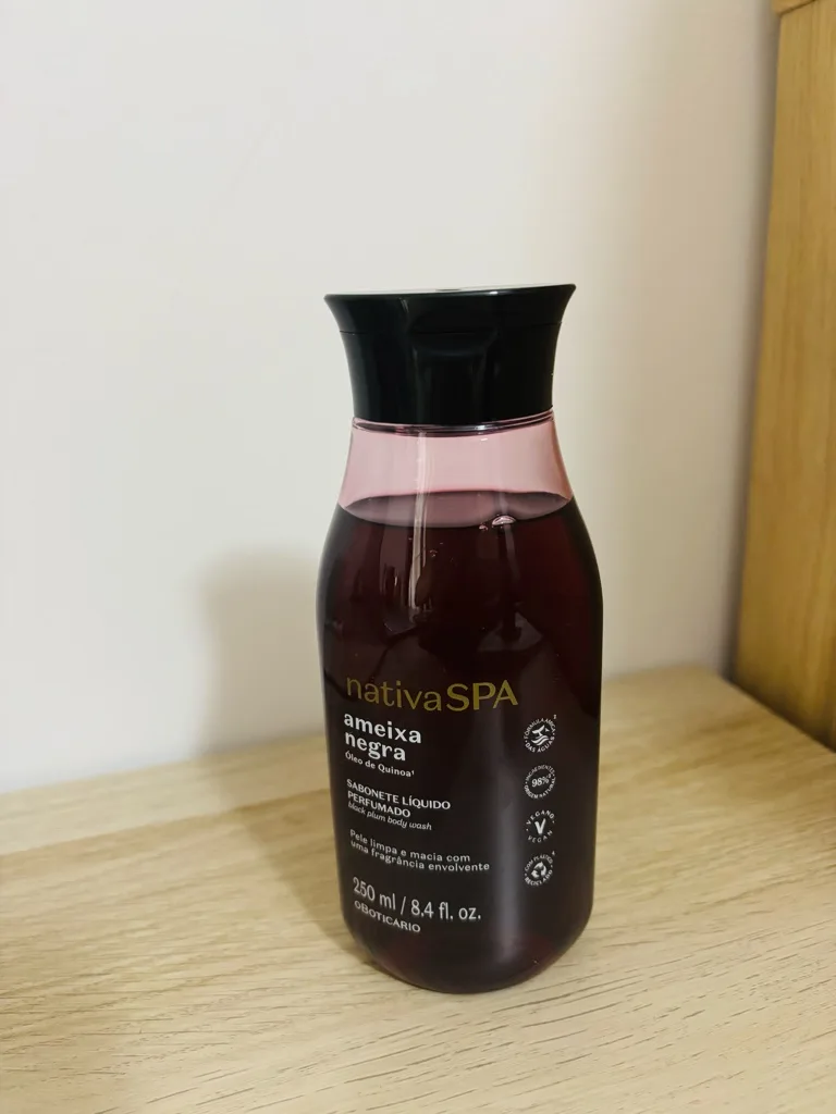 Sabonete líquido nativa spa Ameixa Negra