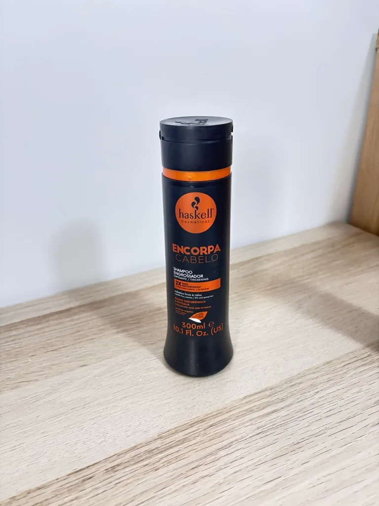 Shampoo encorpa cabelo